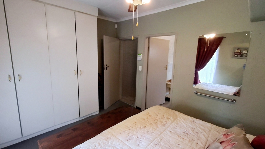 3 Bedroom Property for Sale in Vaalpark Free State